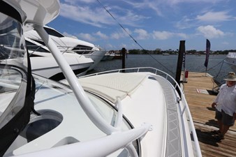 - 20 21_2019 47ft Intrepid 475 Sport Yacht