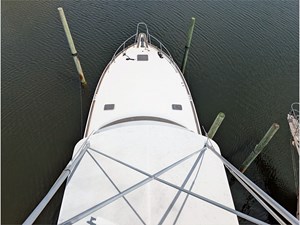 58 HATTERAS 1990 SPORTFISH 29 