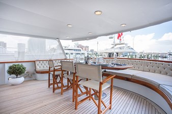 SOVEREIGN 5 Aft Deck Dining