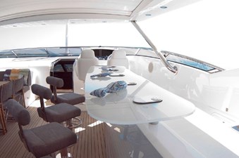 Melissa 5 115-2011-Sunseeker-34-Metre-Yacht-07