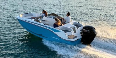 Bayliner M17 2 