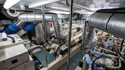 UNBRIDLED 40 DSC00533