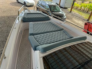 2022 Axopar 37 XC Cross Cabin Brabus 12 
