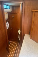 2007 Tiara Yachts 4300 Sovran 84 