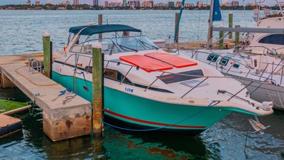 1999 Bayliner 3255 Avanti 3 