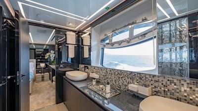 ANDIAMO II 74 YachtsBlue-108-Pershing-2021-For Sale-65