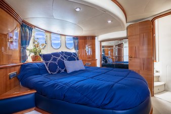 2007 Azimut Flybridge Evolution 53 