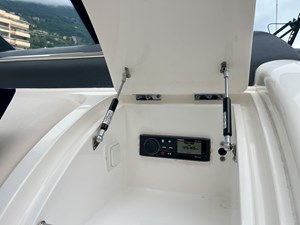 NOUS 19 PRINCESS V58-22