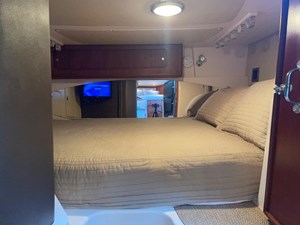 BONA VITA 10 Aft Berth  
