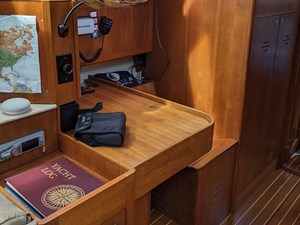 2002 Hunter Passage 420 23 