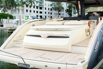 Montenegrina 20 4593c8e1-a1d7-43e3-8b24-a9391f0b87f5