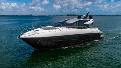 - 14 15_2019 57ft Sunseeker Predator