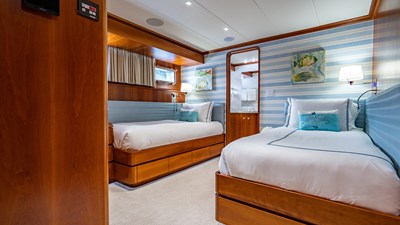 SILVER SEAS 22 Guest Stateroom - Port