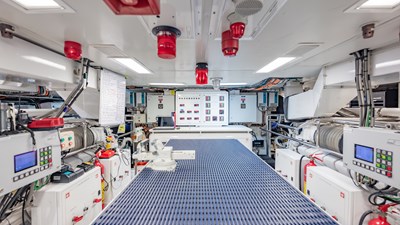 INSPIRATION 92 Benetti-125-IYG-Italian-Yacht-Group-Listing-on-YachtWay-132