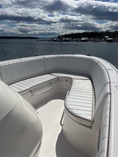 2010 Intrepid 245 Center Console 15 