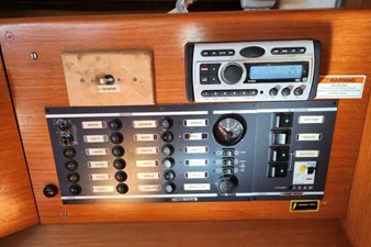 2005 Beneteau Cyclades 43 29 