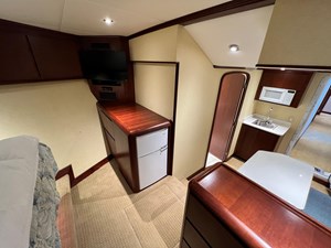 2001 Broward Raised Pilothouse MY 25 