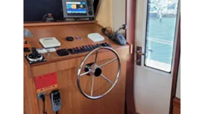 2009 Mainship 34 Trawler 36 