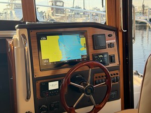 Ranger Tug 31CB 2 
