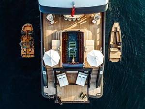 LOON 73 Loon 221' -  Swim Platform Main Deck Aft