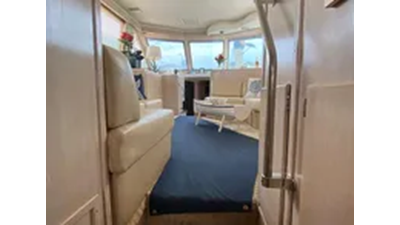 1991 Hatteras 40 Motor Yacht 99 