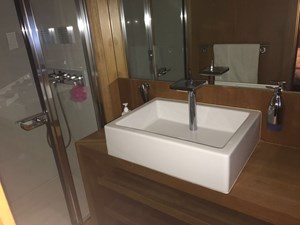 Melissa 22 115-2011-Sunseeker-34-Metre-Yacht-18
