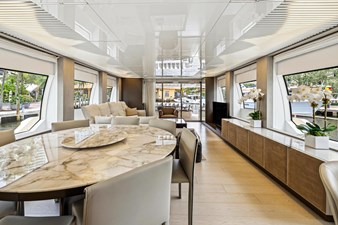 - 39 40_2021 85ft Ferretti Yachts 850