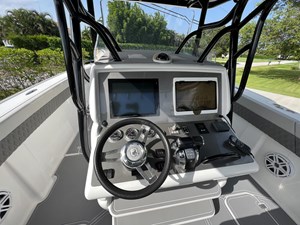 2014 Midnight Express 37 Open  26 