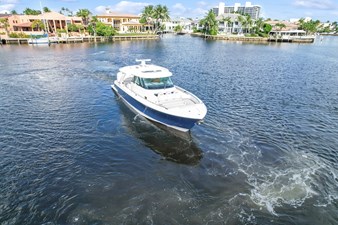 - 1 2_2022 48ft Tiara 48 LS