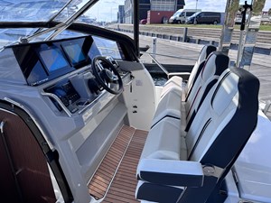 JEANNEAU CAP CAMARAT 10.5 WA SERIE2 19 