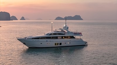 SAUVAGE 46 Princess 32M 2012 (Sauvage)