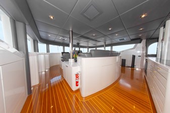 High Occupancy 124 164 OCEANFAST 1989 HELM AREA 3