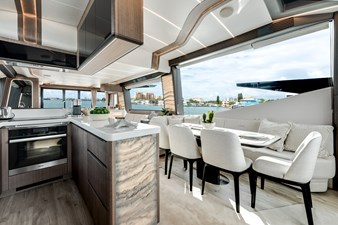 Yacht 32 Dining/Galley