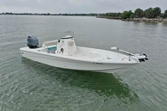 2016 Nauticstar 2110 Sport 8 9