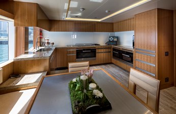 SEHAMIA 21 M/Y SEHAMIA Gulf craft Majesty 155
