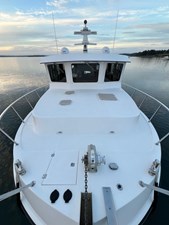 SEAGLASS 4 2006 American Tug 41: Bow and Superstructure