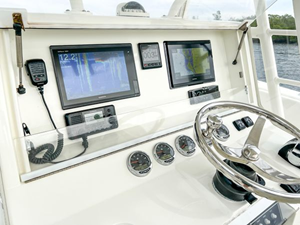 2017 Sea Vee 390Z Center Console 14 15