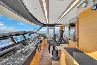 2015 Custom Line Navetta 28 93 92' Ferretti Custom Yacht _D'Vinci_-54
