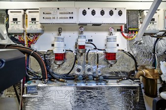 Catch Me 56 56_051RF