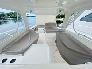 - 17 18_2008 39ft Intrepid 390 Sport Yacht