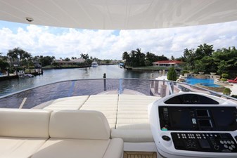 - 35 75-2015-Sunseeker-Yacht-35