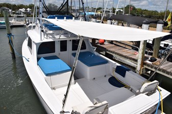 RAMPAGE 45 tainless poles fit rod holders, easily deployed