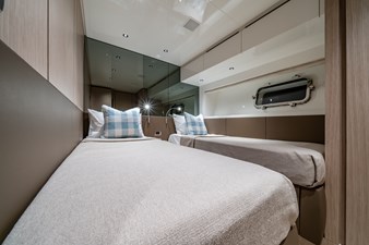 Violetta 27 