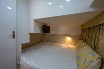 Annie 44 47 Intrepid Annie Cabin