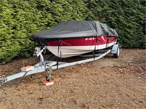 2019 CHAPARRAL 23 H2O SURF 2 