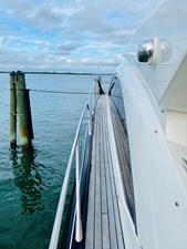 ESSENCE 25 26_2010 60ft Sunseeker Predator ESSENCE