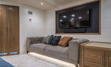 39,1 M CUSTOM BUILD MOTOR YACHT 22 Deep Water 32 2