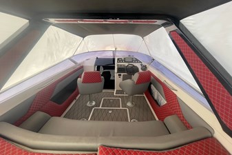SUNSEEKER TOMAHAWK 37 9 Tomahawk 37