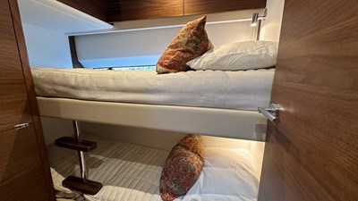 Princess F65 (F65012) 18 Port guest stateroom