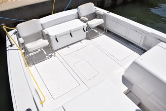 RAMPAGE 6 Fiberglass cockpit with guttered hatches